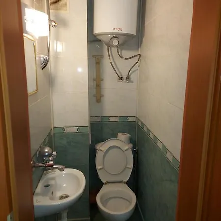 Apartment And 1bedroom - Economy Burgas