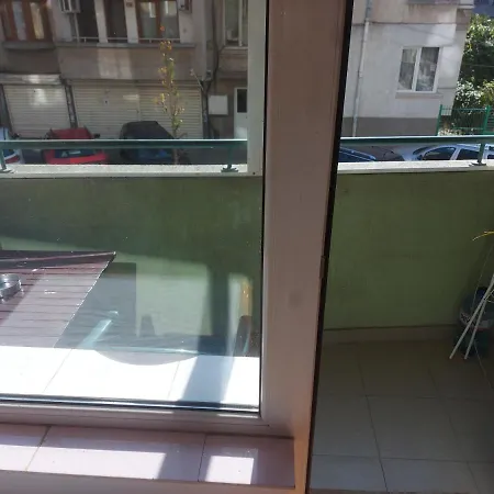 And 1bedroom - Economy Apartment