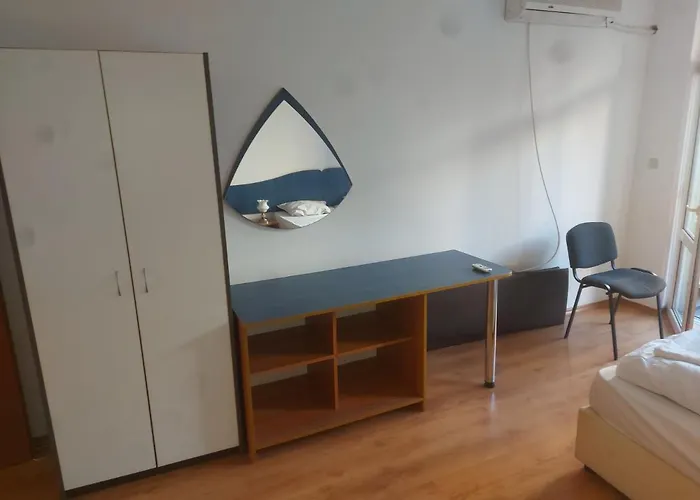 Apartamento And 1bedroom - Economy Burgas